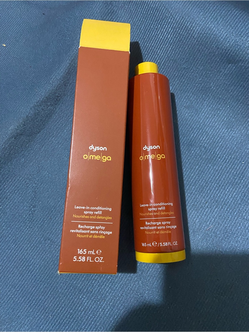 Dyson Omega™ Leave-In Conditioner Spray with Heat Protection, 5.58 oz/165 mL